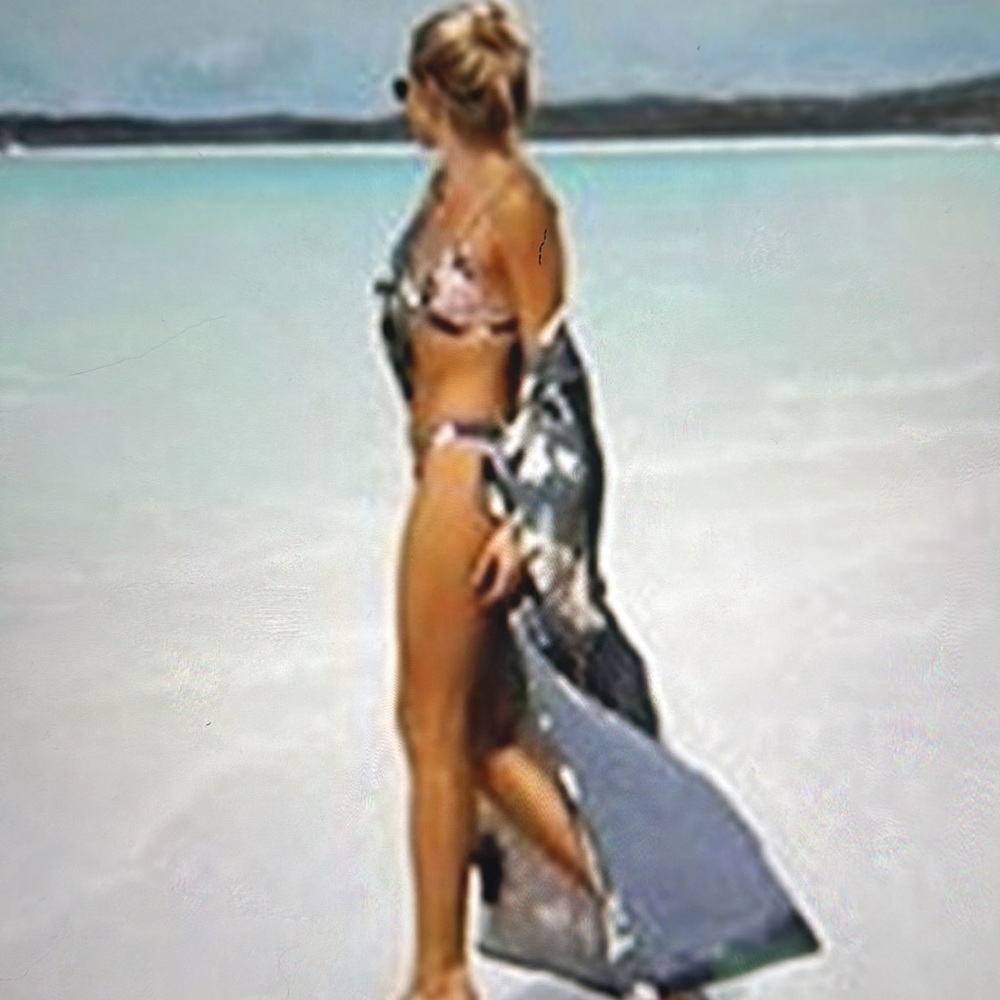 Spell and the Gypsy Waterfall Bikini Set NWT - Picture 2 of 8
